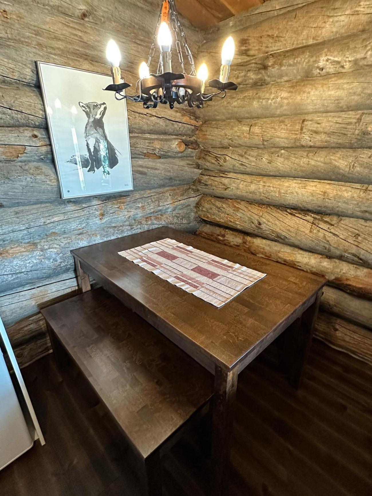 Hotel Napapiirin Jaervilomat Luukonniemi Esterno foto